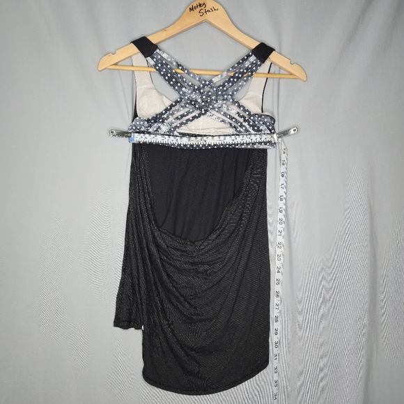 Lululemon Free To Be Wild Tank With Built In Bra Black And Gray Polka Dot Size 6 - Picture 4 of 5